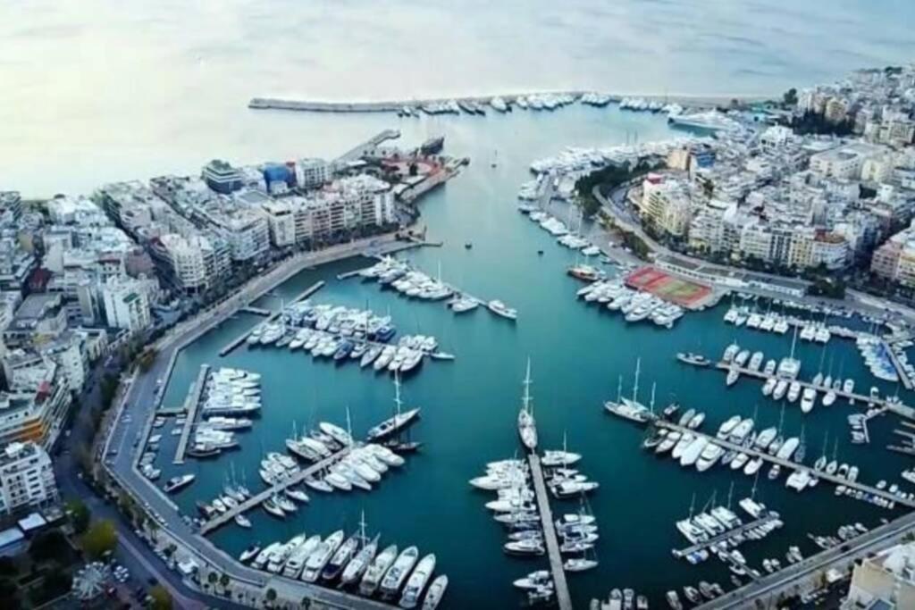 Beautiful And Comfortable Apartment At Marina Zeas 比雷埃夫斯 外观 照片