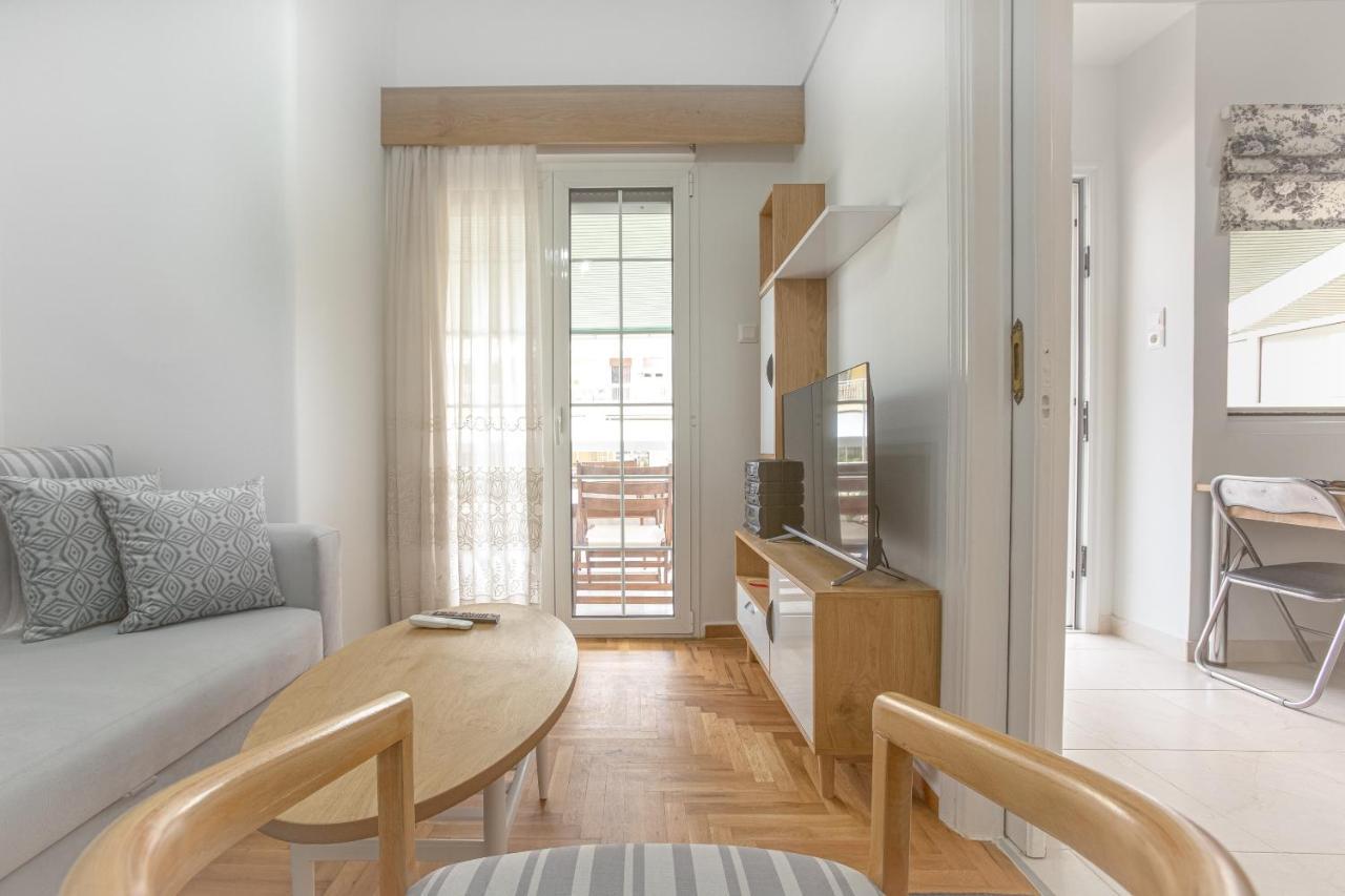 Beautiful And Comfortable Apartment At Marina Zeas 比雷埃夫斯 外观 照片