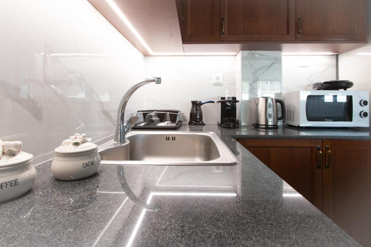 Beautiful And Comfortable Apartment At Marina Zeas 比雷埃夫斯 外观 照片